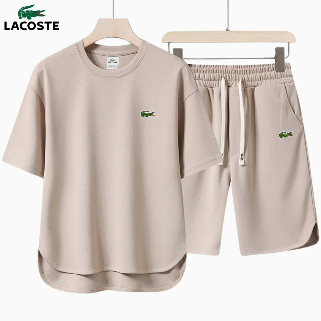 LΑᏟOՏᎢΕ – Completo essenziale composto da una t-shirt e bermuda