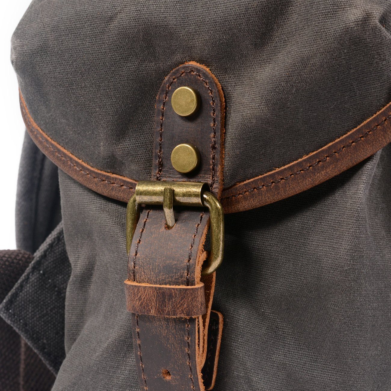 James - Vintage Canvas Leather Backpack